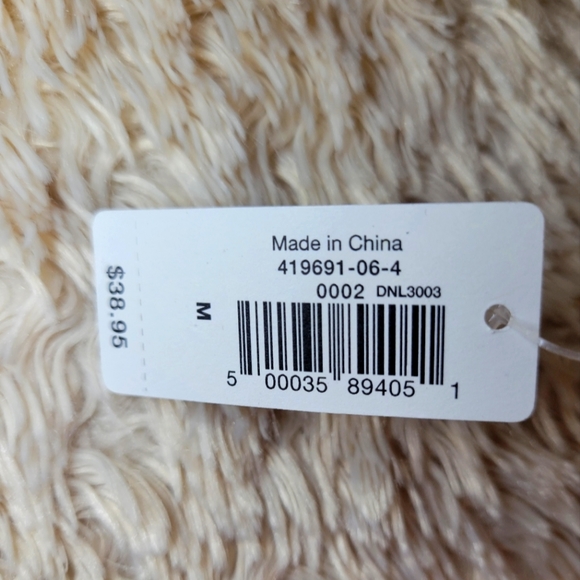 Love by Gap - Ribbed Crop Top/Seamless Bralette - Picture 4 of 4